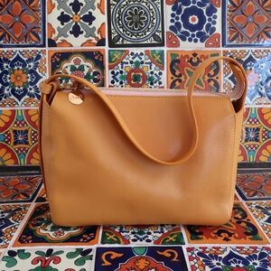 Clare V. Fleurine in Butterscotch